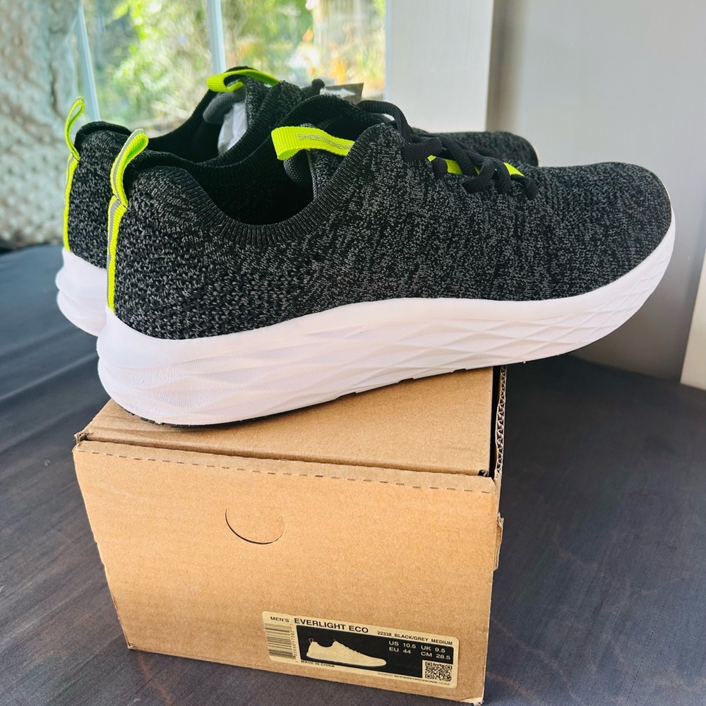 NWT in Box EVERLIGHT Shoes For Crews Shoes Men’s